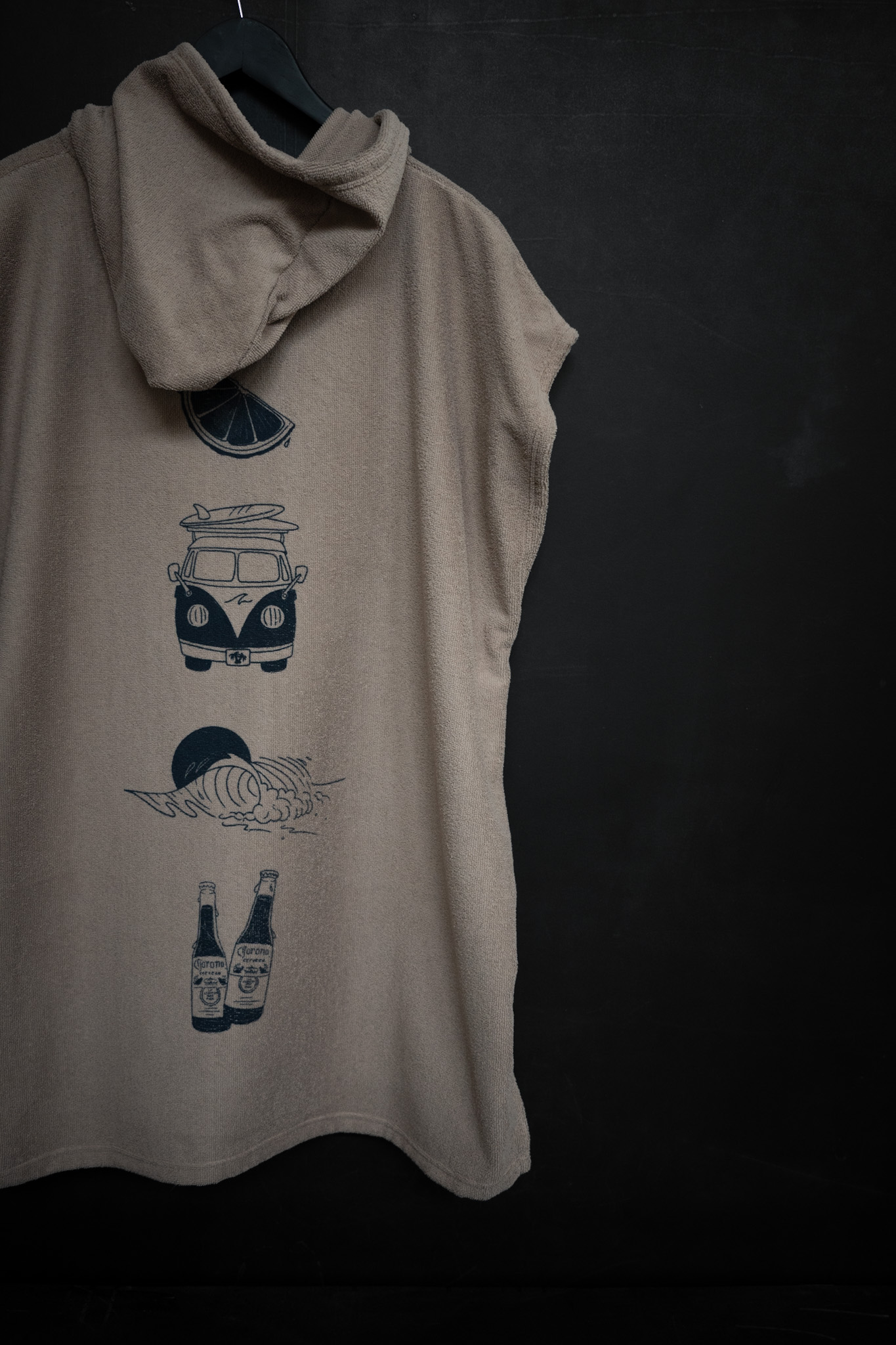Merch Corona